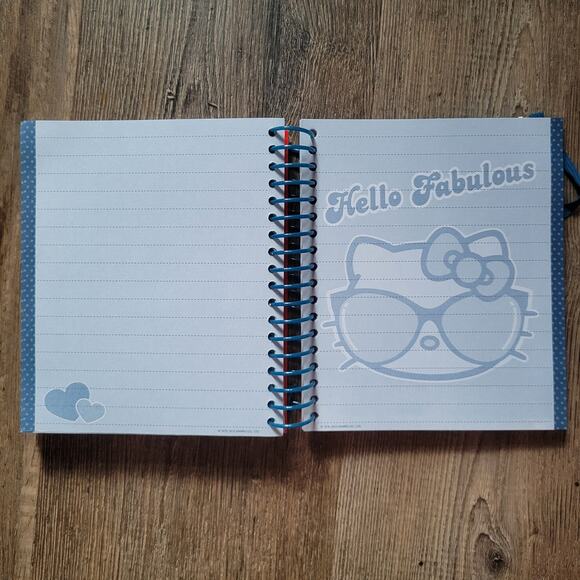New Hello Kitty “Hello Fabulous” Claire’s Undated Planner – Sanrio, Zip Sleeve - Picture 8 of 10